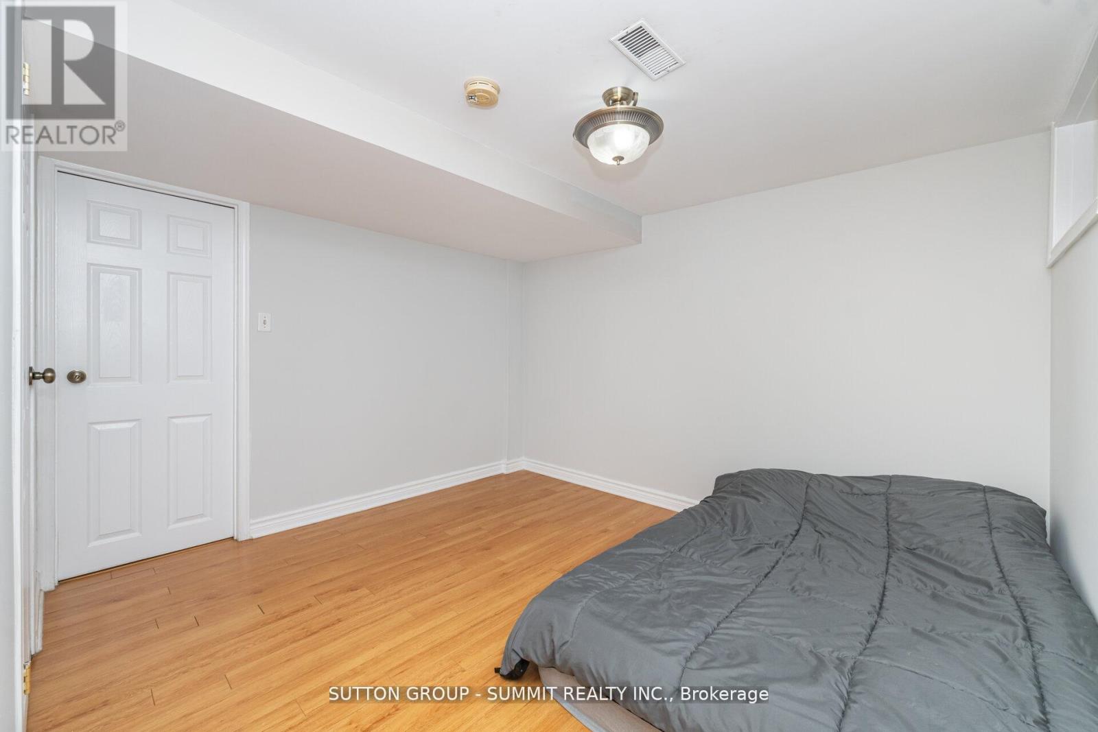 3018 Dalehurst Drive, Mississauga, Ontario  L5N 6M8 - Photo 31 - W12631428