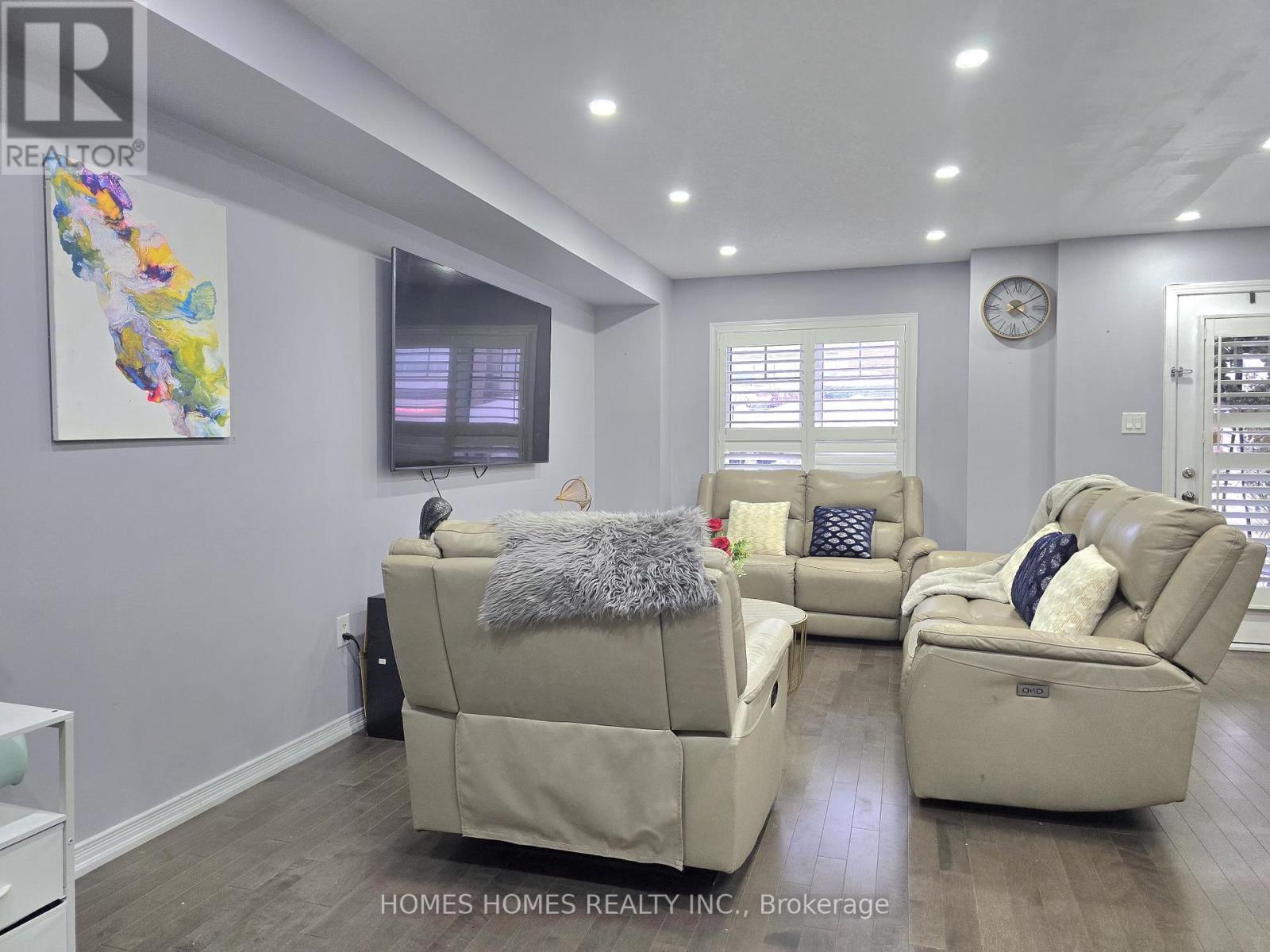 170 Golden Springs Drive, Brampton, Ontario  L7A 4N9 - Photo 17 - W12631442