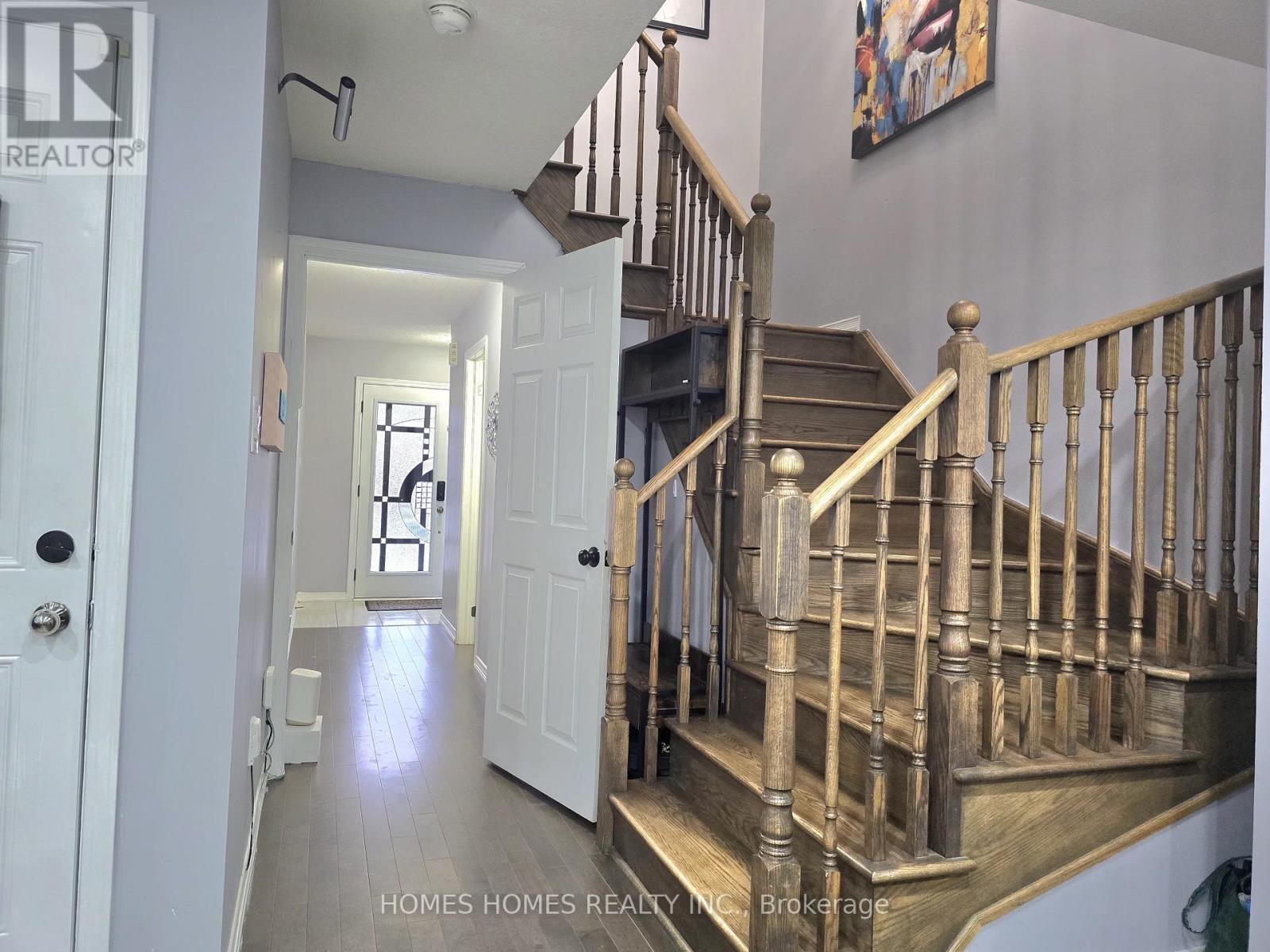 170 Golden Springs Drive, Brampton, Ontario  L7A 4N9 - Photo 21 - W12631442