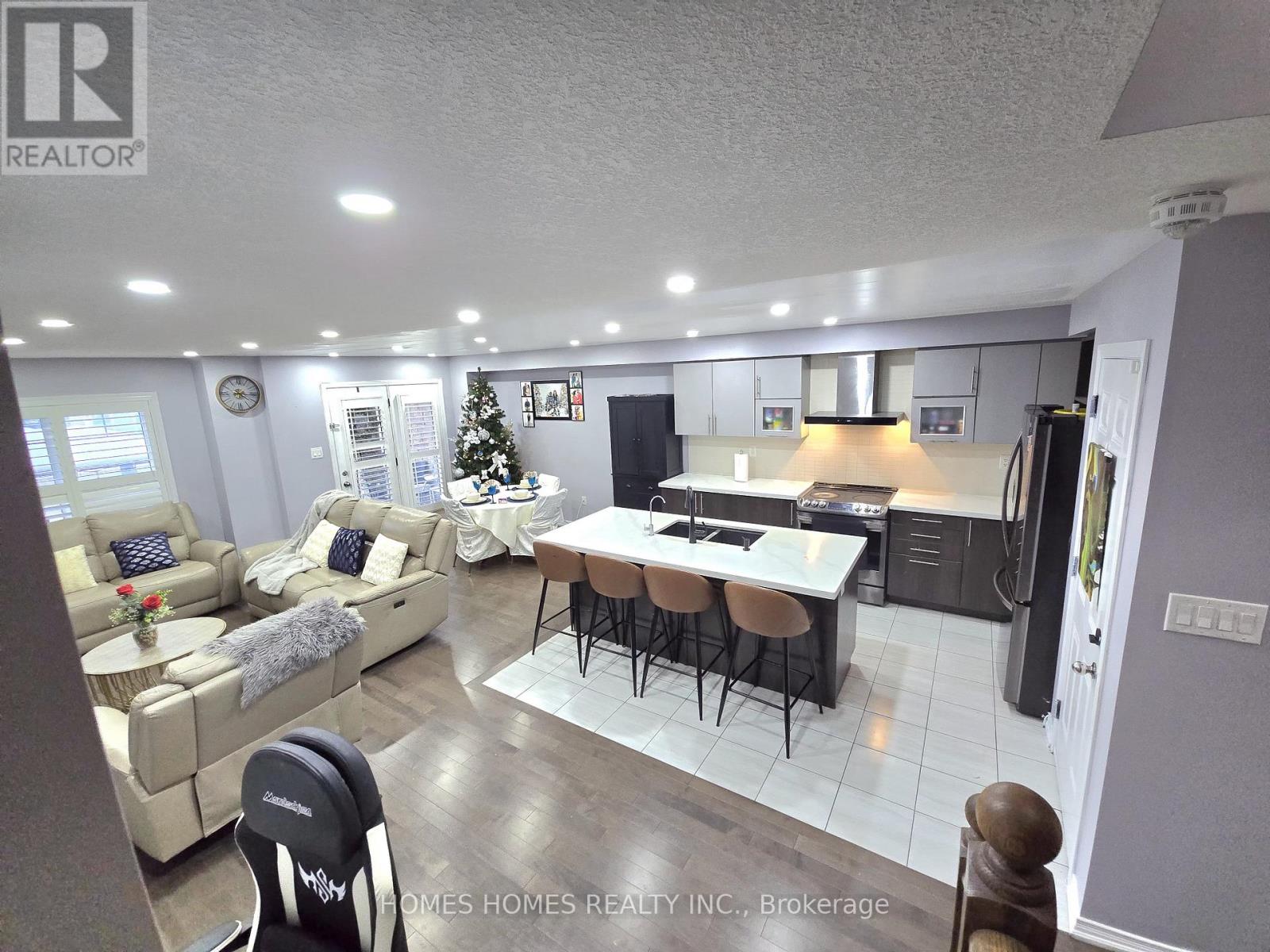 170 Golden Springs Drive, Brampton, Ontario  L7A 4N9 - Photo 22 - W12631442