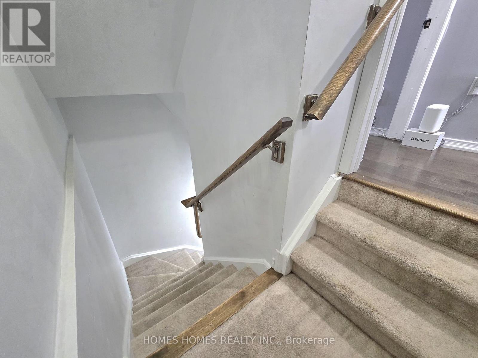 170 Golden Springs Drive, Brampton, Ontario  L7A 4N9 - Photo 36 - W12631442