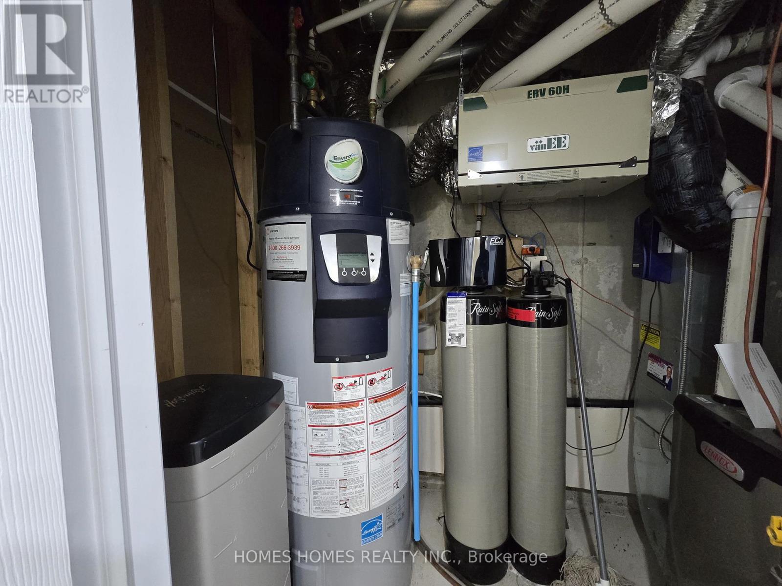 170 Golden Springs Drive, Brampton, Ontario  L7A 4N9 - Photo 46 - W12631442