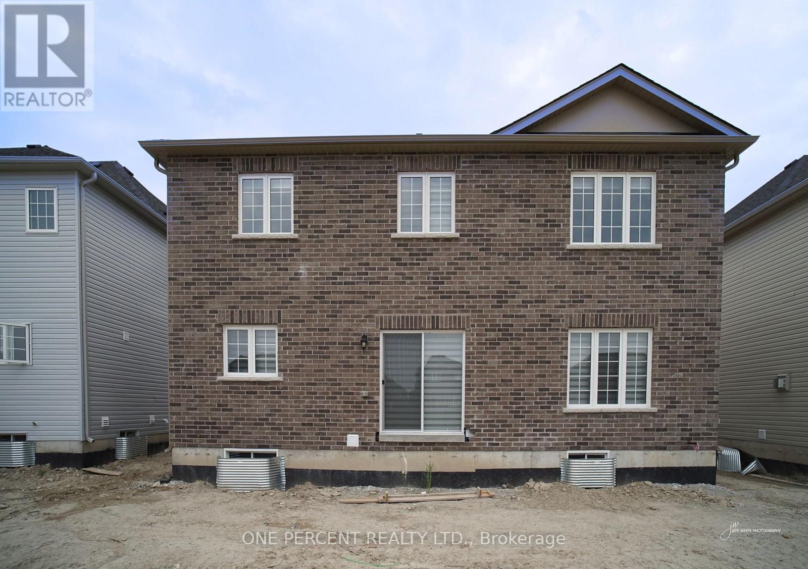 242 Springfield Crescent, Clearview (Stayner), Ontario  L0M 1S0 - Photo 22 - S12627604