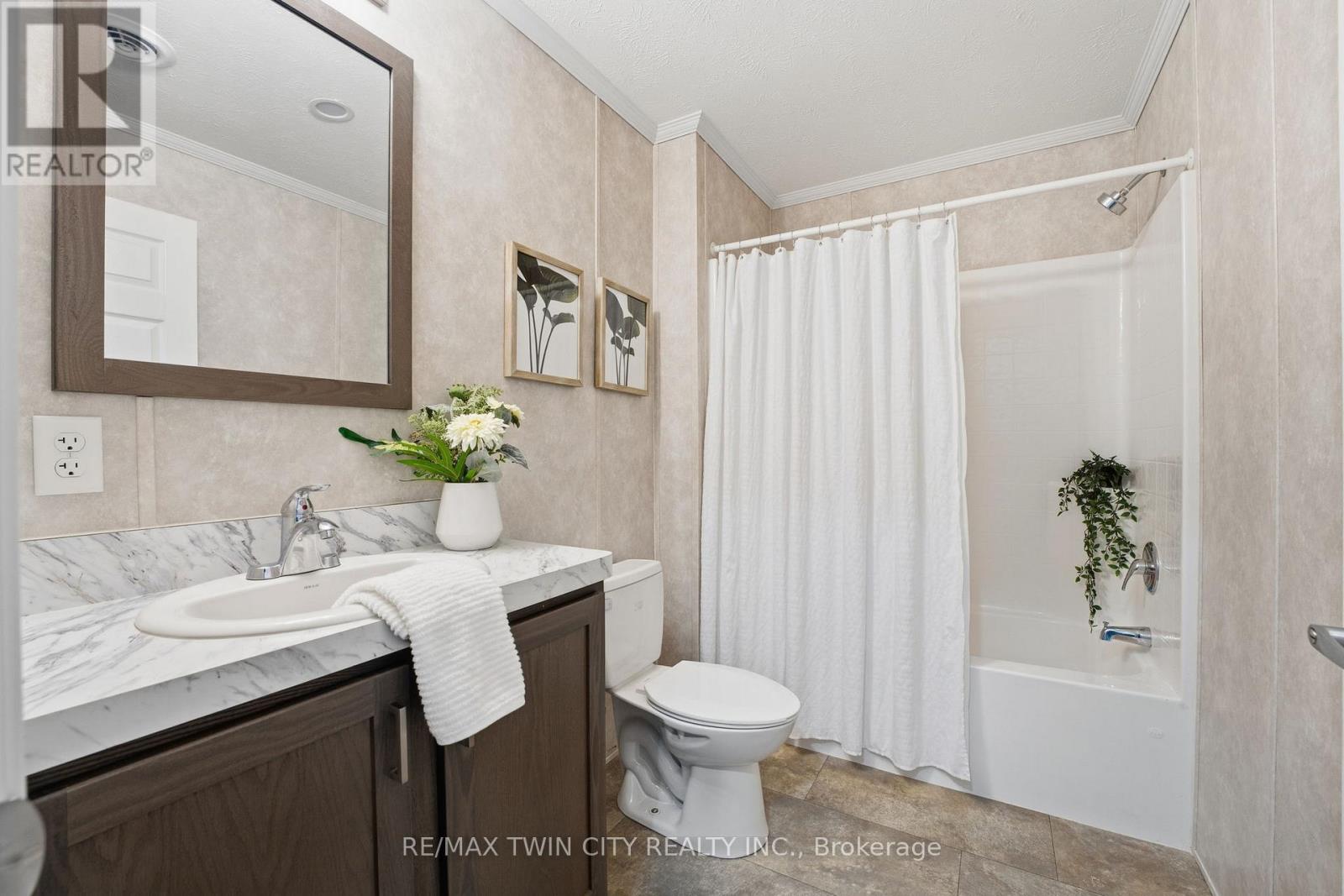 703 - 99 Fourth Concession Road, Brant, Ontario  N0E 1A0 - Photo 12 - X12631440