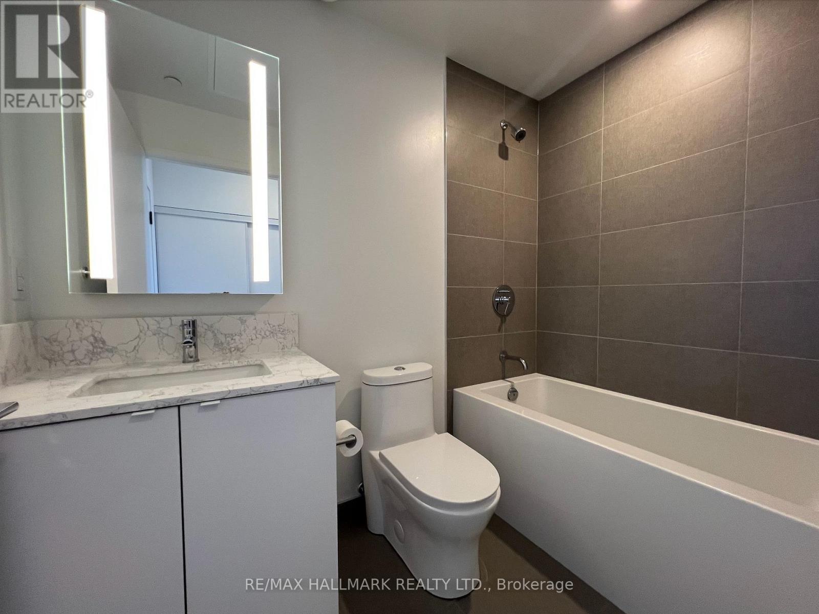 402 - 270 Dufferin Street, Toronto, Ontario  M6K 0H8 - Photo 12 - W12630768