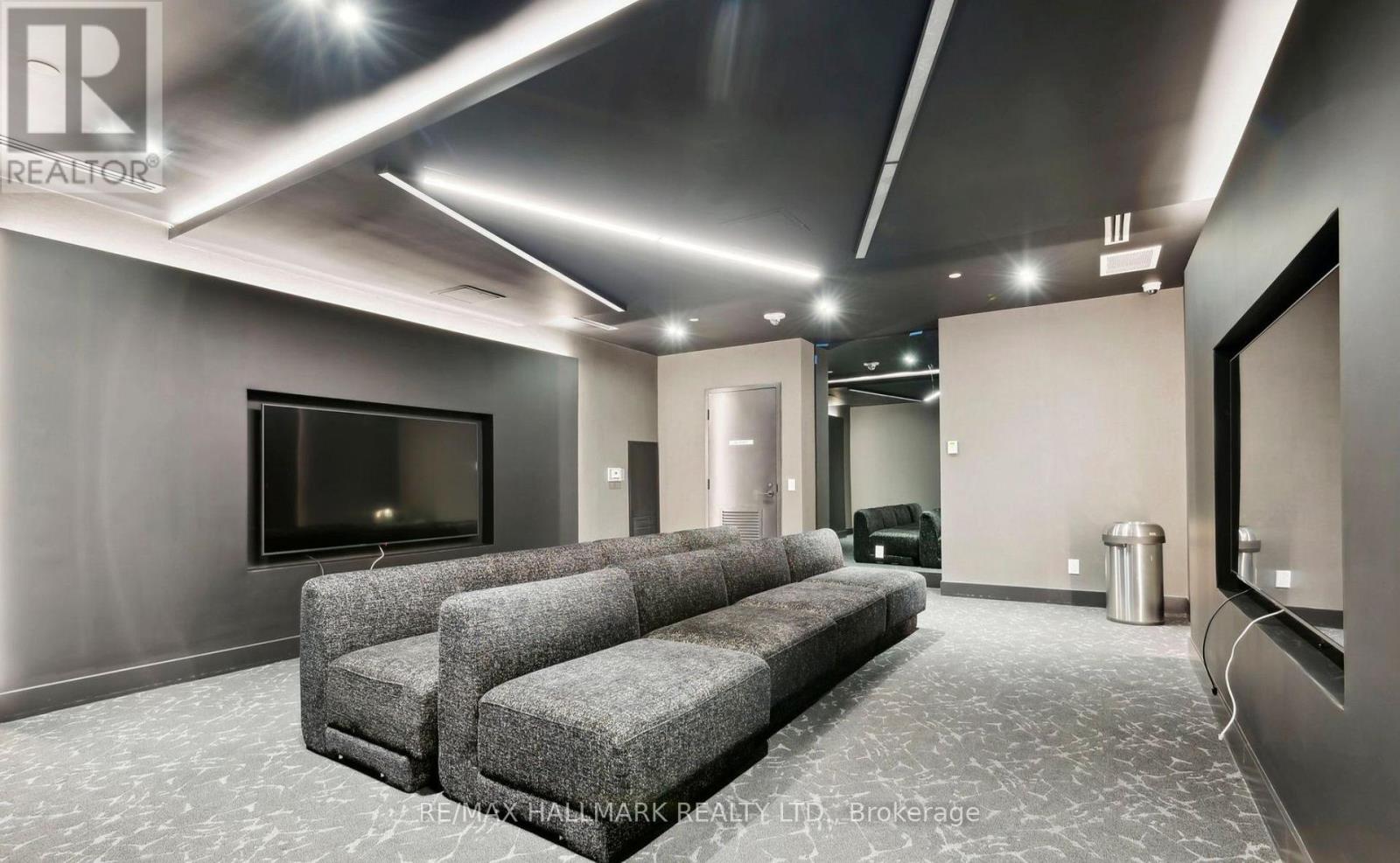 402 - 270 Dufferin Street, Toronto, Ontario  M6K 0H8 - Photo 15 - W12630768