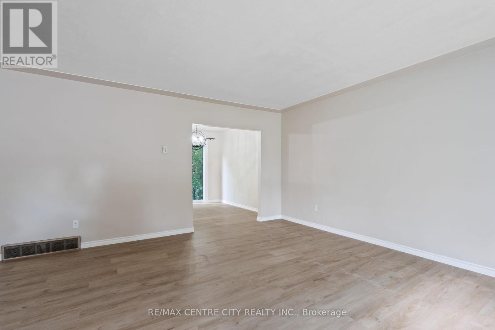 187-189 Taylor Street, London East, Ontario  N5Y 2J3 - Photo 11 - X12631478