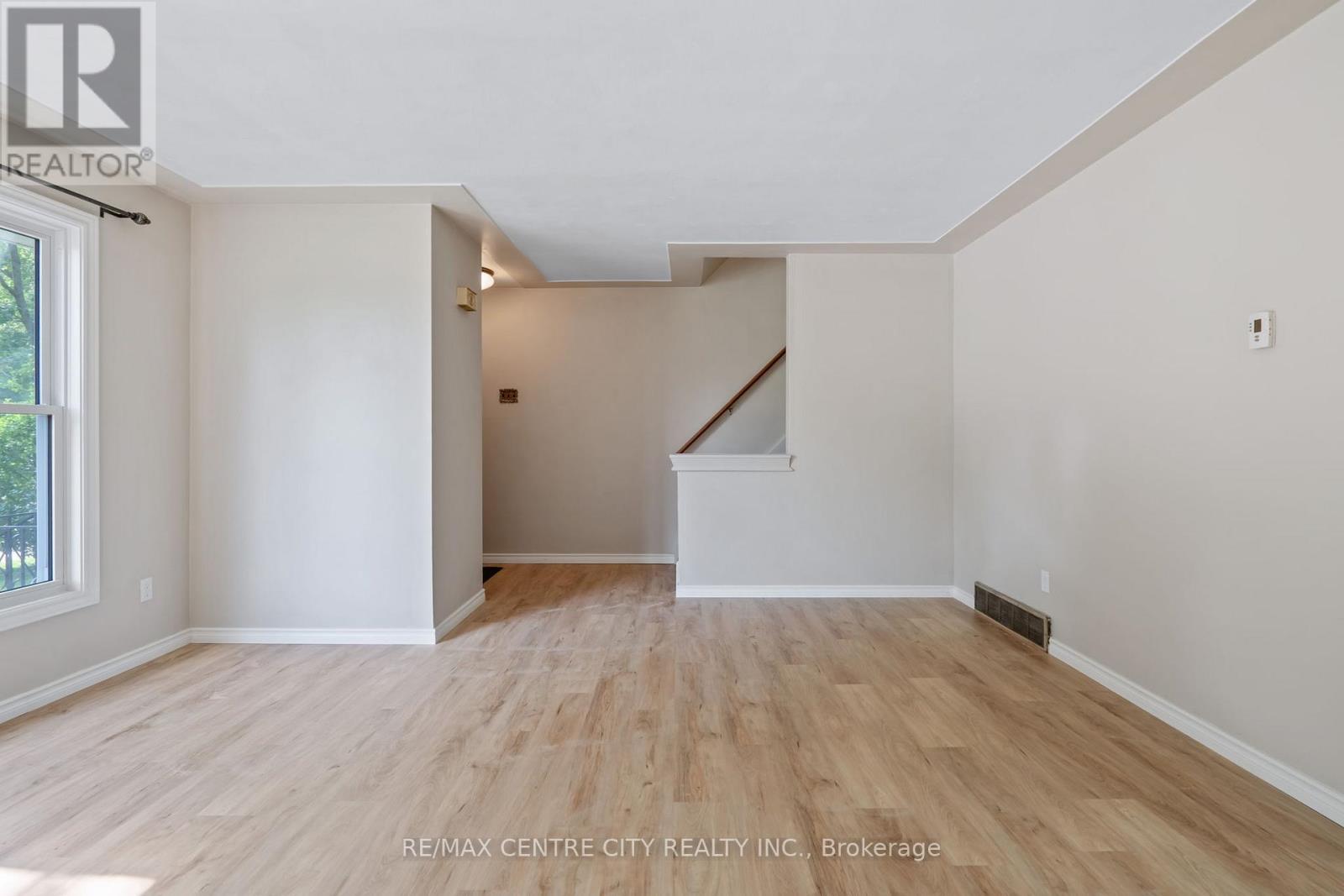 187-189 Taylor Street, London East, Ontario  N5Y 2J3 - Photo 8 - X12631478