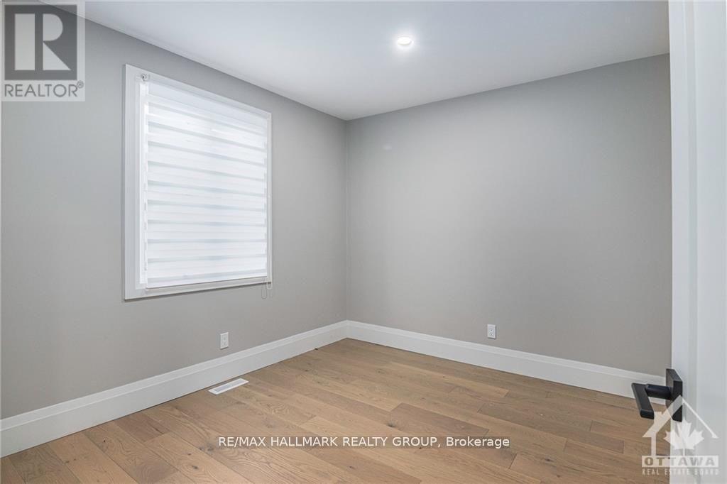 1834 D'amour Crescent, Ottawa, Ontario  K1C 5G3 - Photo 20 - X12631474