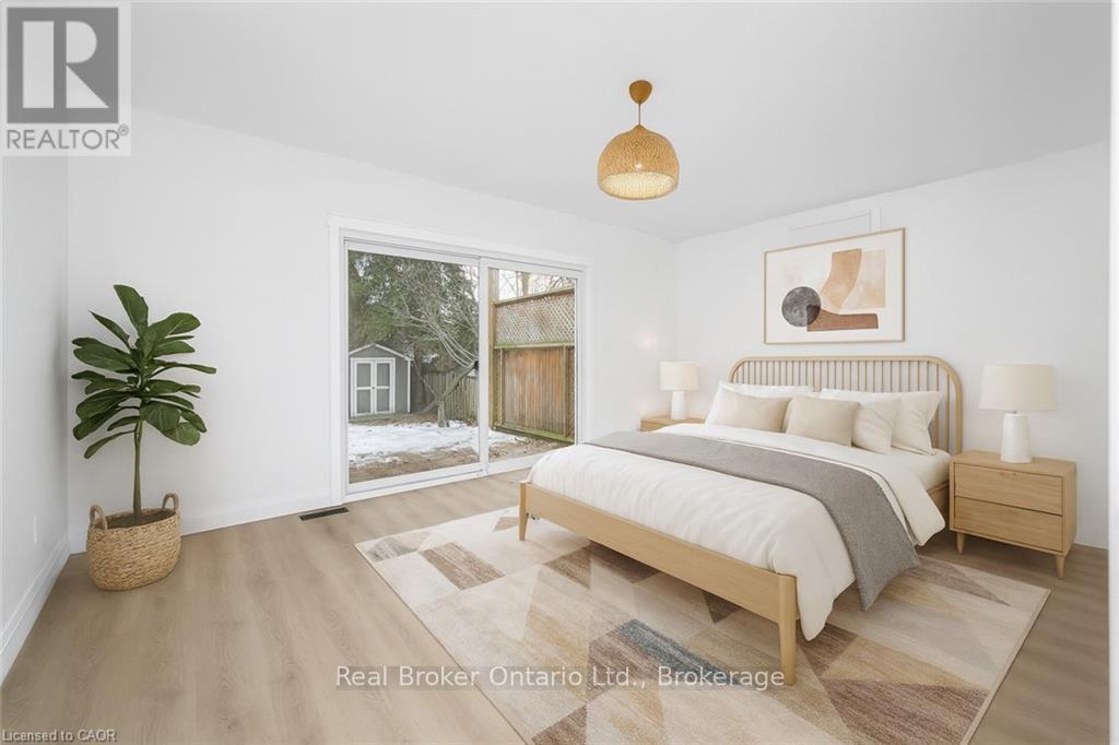 96 London Street N, Hamilton (Crown Point), Ontario  L8H 4B5 - Photo 11 - X12631464