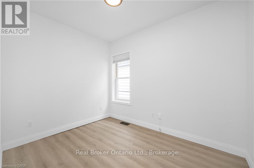 96 London Street N, Hamilton (Crown Point), Ontario  L8H 4B5 - Photo 14 - X12631464