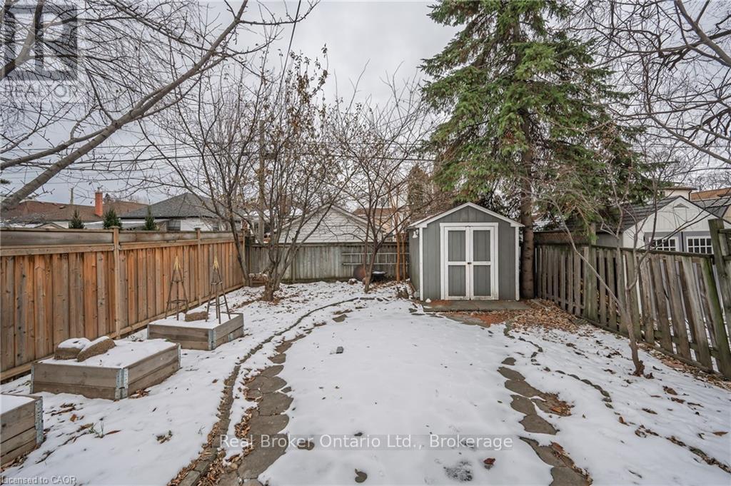 96 London Street N, Hamilton (Crown Point), Ontario  L8H 4B5 - Photo 30 - X12631464