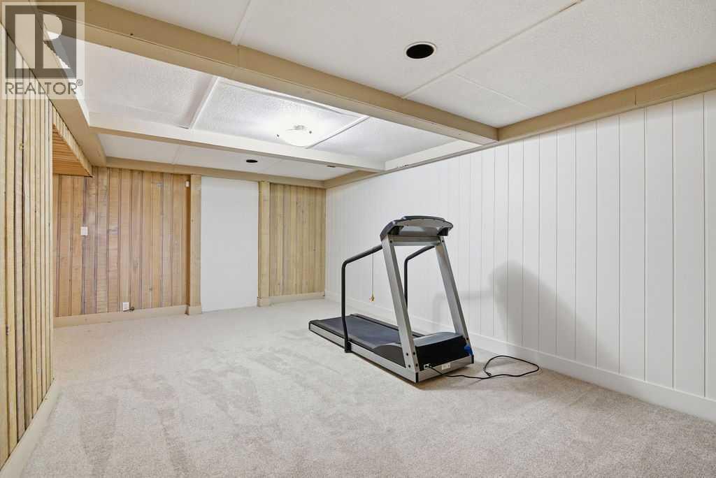 3449 Lane Crescent Sw, Calgary, Alberta  T3E 5X3 - Photo 32 - A2273556