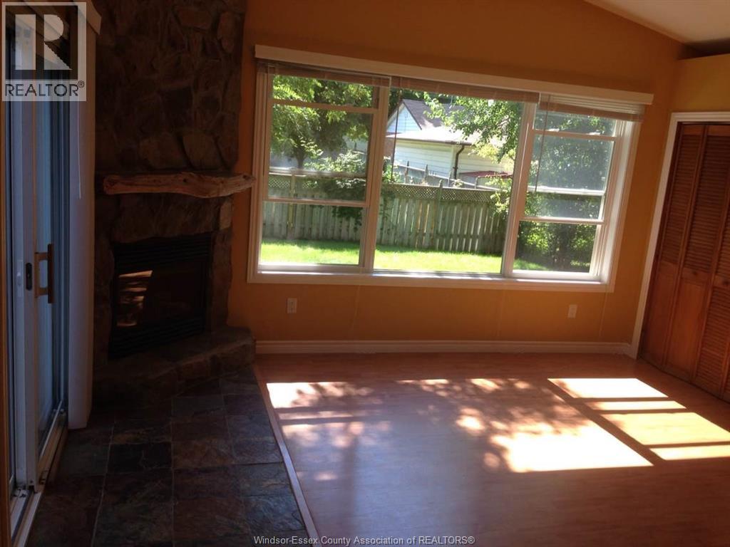 3735 Glenwood, Windsor, Ontario N9E 2Y6 - Photo 21 - 25031646