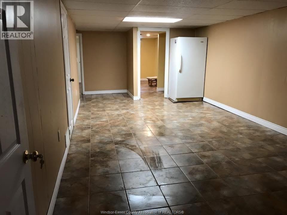 3735 Glenwood, Windsor, Ontario N9E 2Y6 - Photo 25 - 25031646