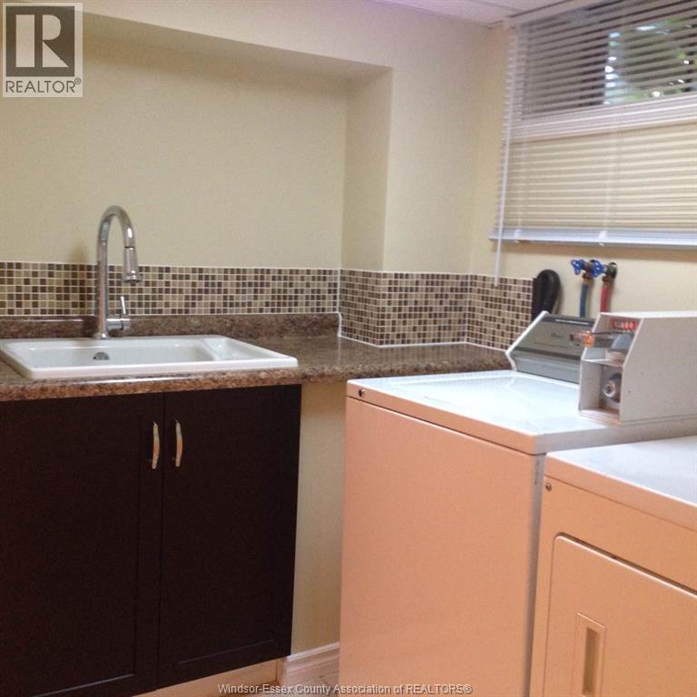 3735 Glenwood, Windsor, Ontario N9E 2Y6 - Photo 34 - 25031646