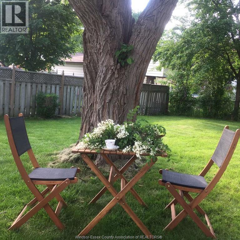 3735 Glenwood, Windsor, Ontario N9E 2Y6 - Photo 40 - 25031646