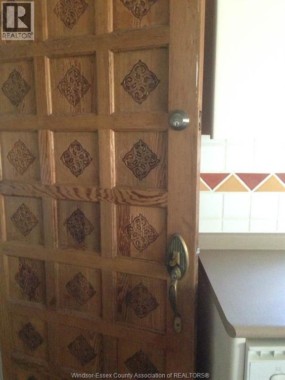 3735 Glenwood, Windsor, Ontario N9E 2Y6 - Photo 9 - 25031646