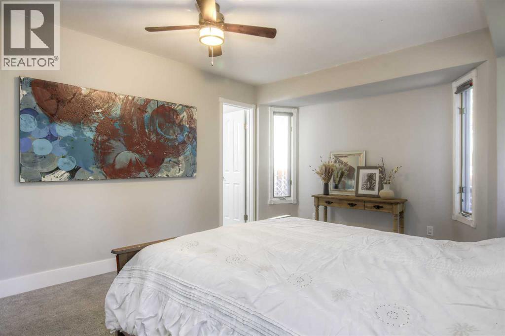 511 Cedarille Crescent Sw, Calgary, Alberta  T2W 2H6 - Photo 17 - A2263171