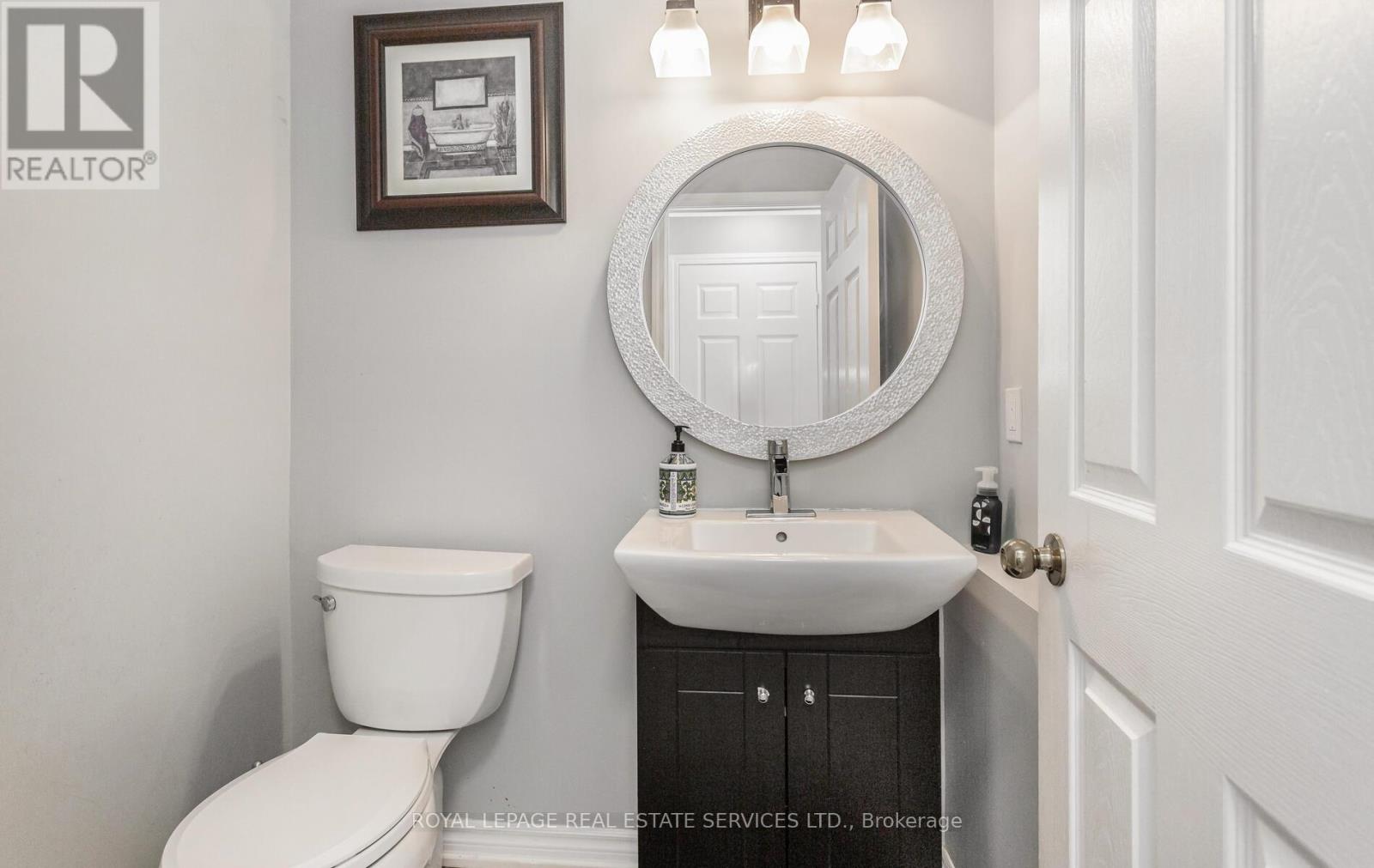 5050 Bunton Crescent, Burlington, Ontario L7L 6G8 - Photo 15 - W12631480