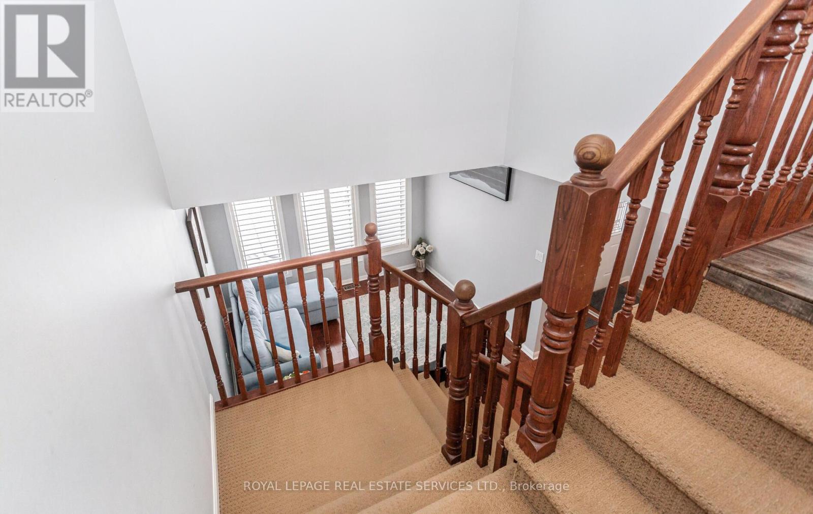 5050 Bunton Crescent, Burlington, Ontario L7L 6G8 - Photo 16 - W12631480