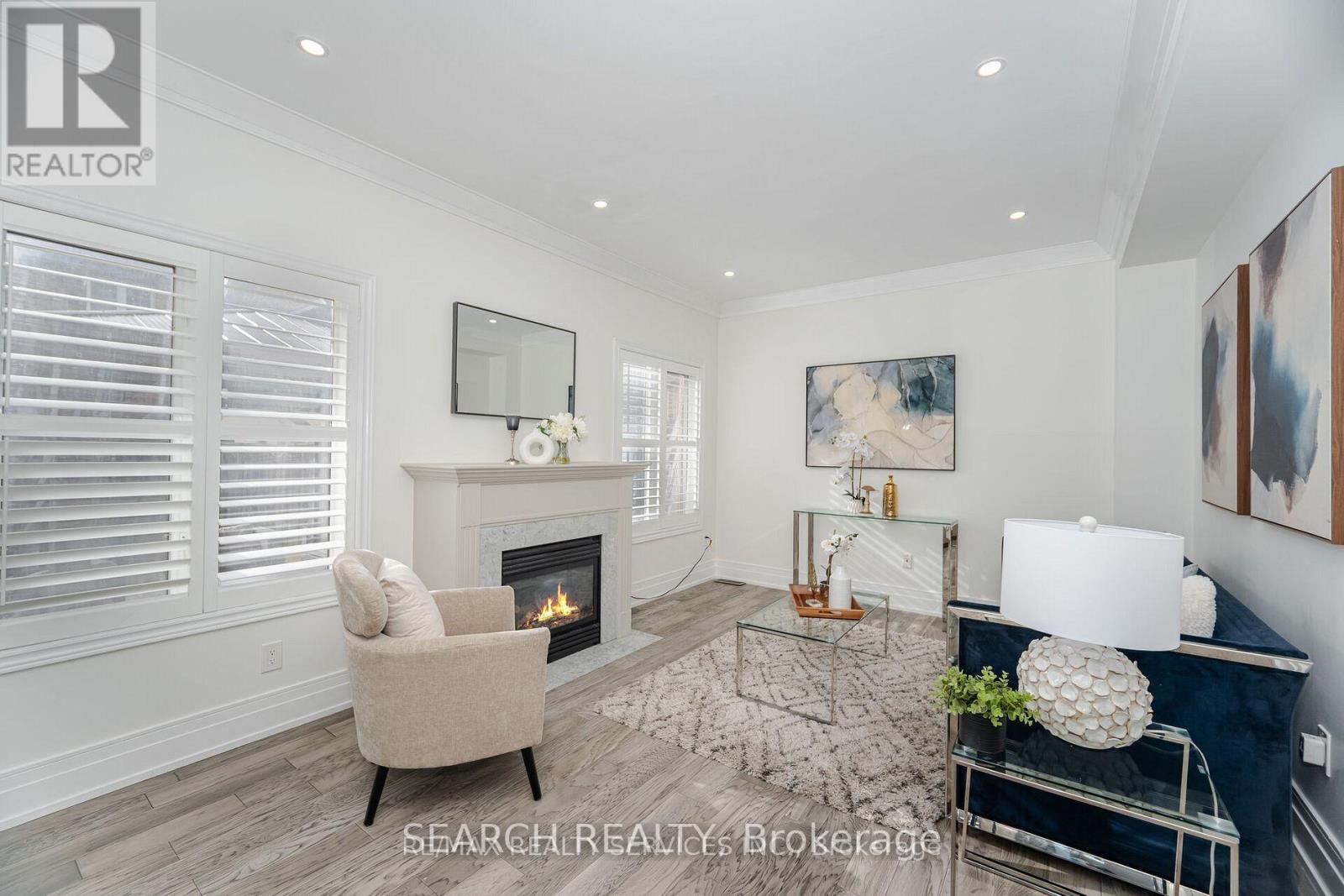 Upper - 20 Delmonico Road, Brampton, Ontario  L6P 2K5 - Photo 11 - W12631482