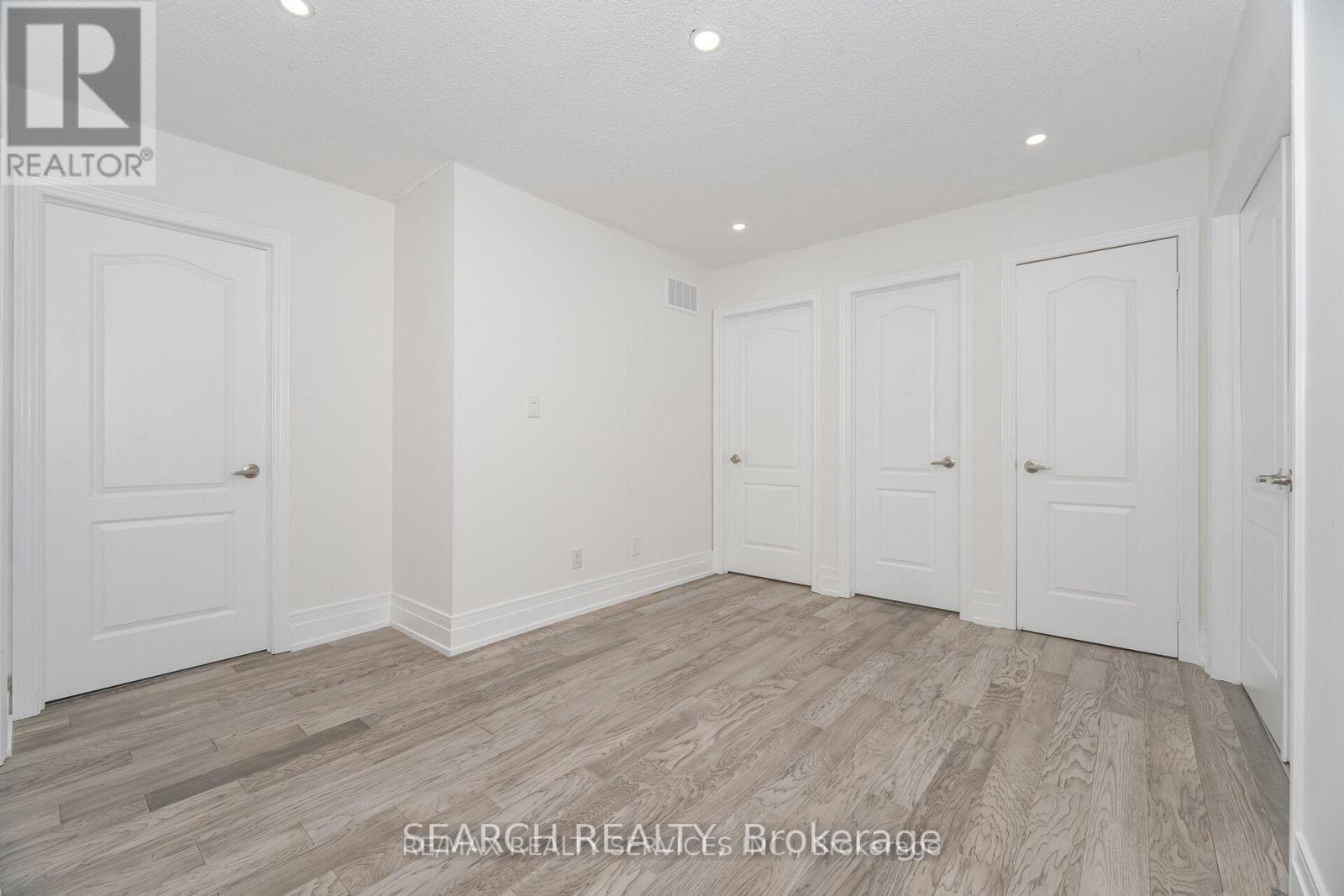 Upper - 20 Delmonico Road, Brampton, Ontario  L6P 2K5 - Photo 24 - W12631482