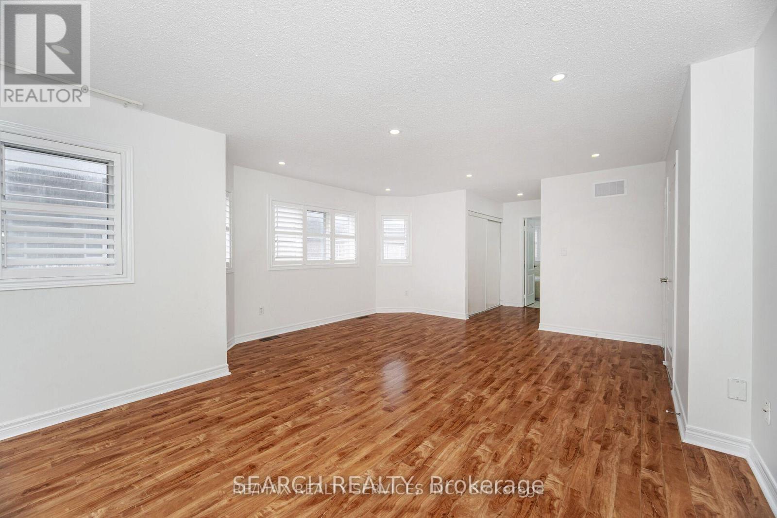 Upper - 20 Delmonico Road, Brampton, Ontario  L6P 2K5 - Photo 26 - W12631482