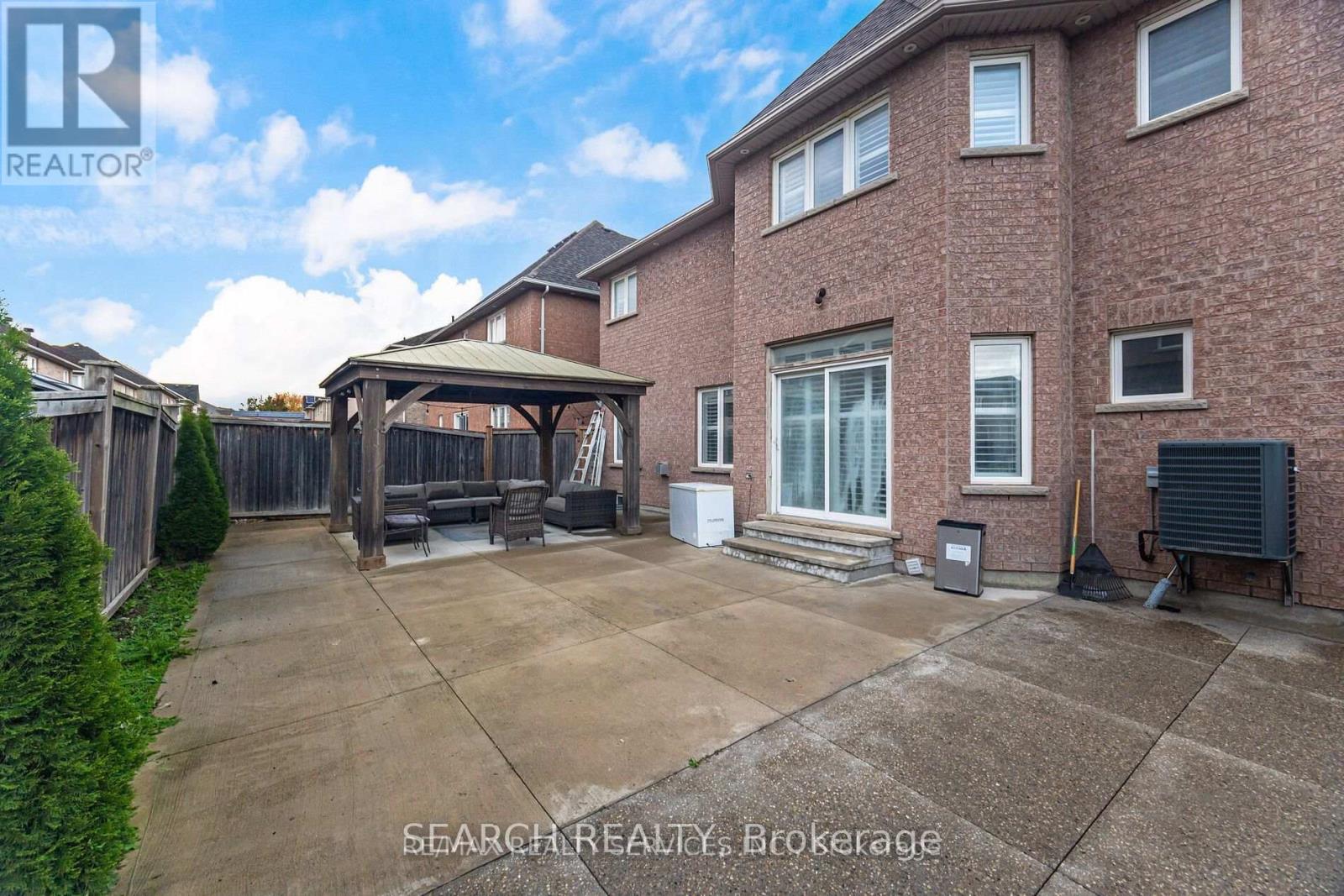 Upper - 20 Delmonico Road, Brampton, Ontario  L6P 2K5 - Photo 36 - W12631482