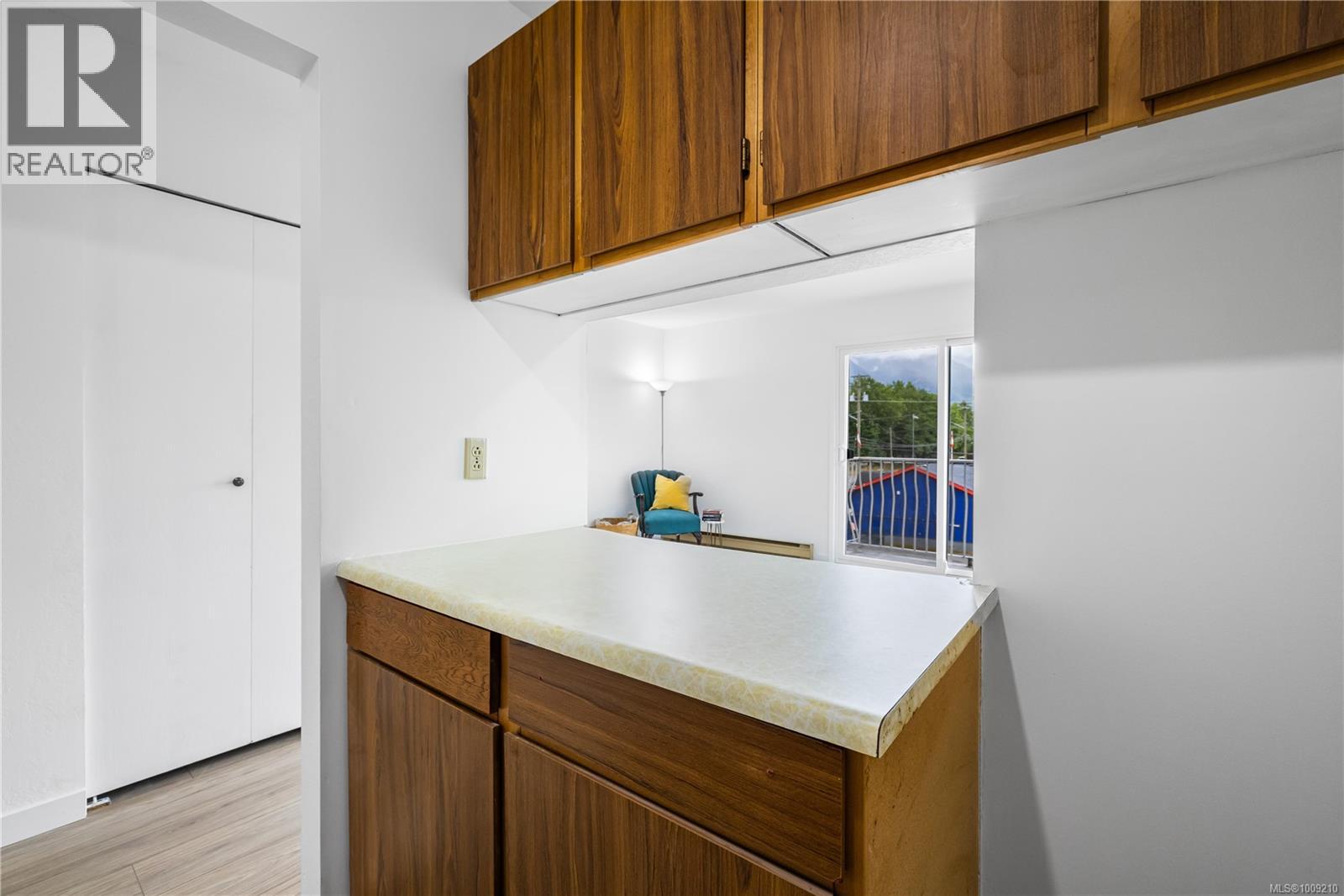 305 611 Macmillan Dr, Sayward, British Columbia V0N 1A0 - Photo 10 - 1009210