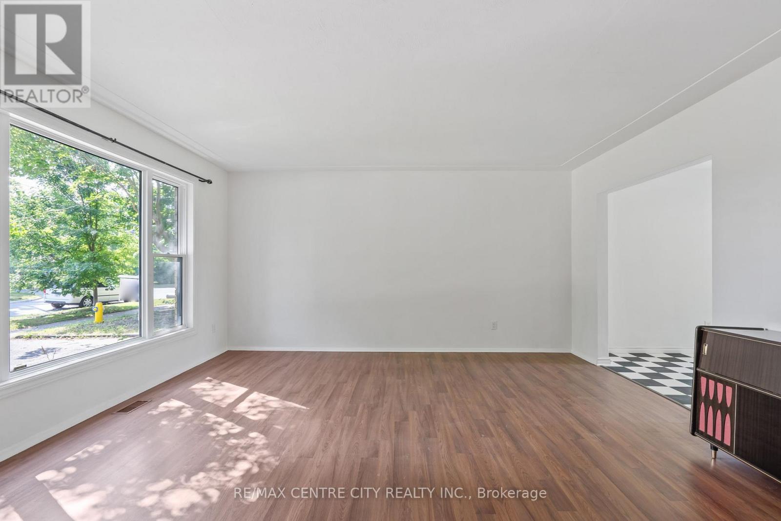 187-189 Taylor Street, London East, Ontario  N5Y 2J3 - Photo 10 - X12631486