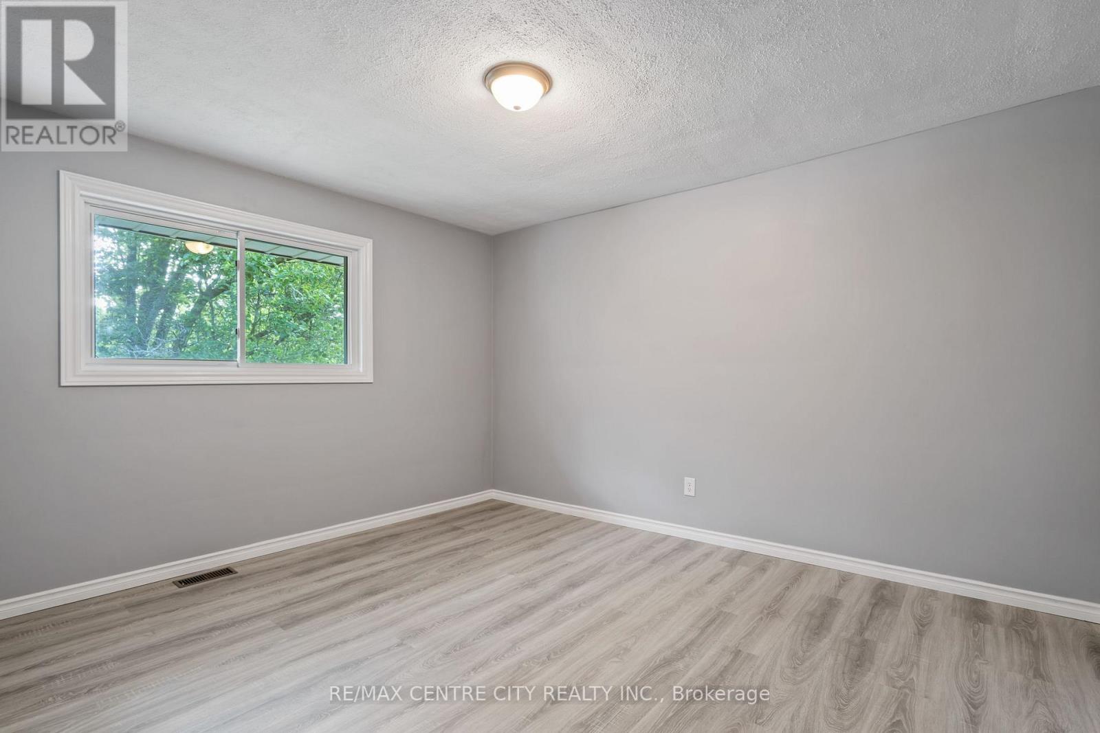 187-189 Taylor Street, London East, Ontario  N5Y 2J3 - Photo 26 - X12631486