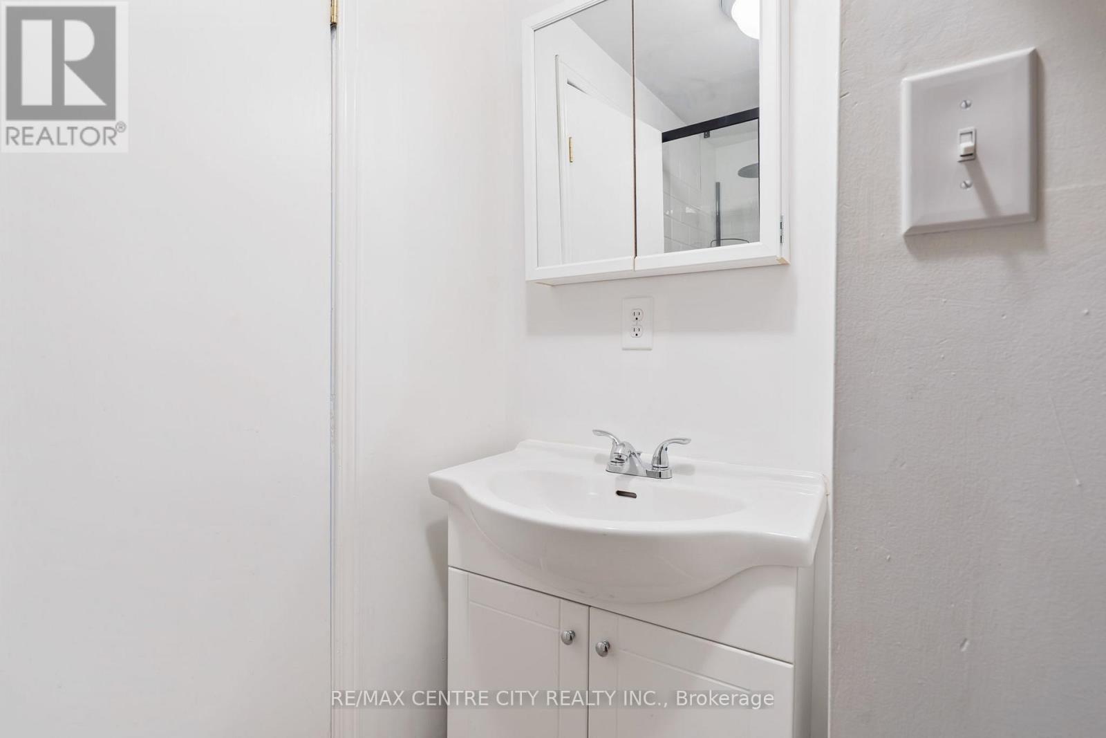 187-189 Taylor Street, London East, Ontario  N5Y 2J3 - Photo 49 - X12631486