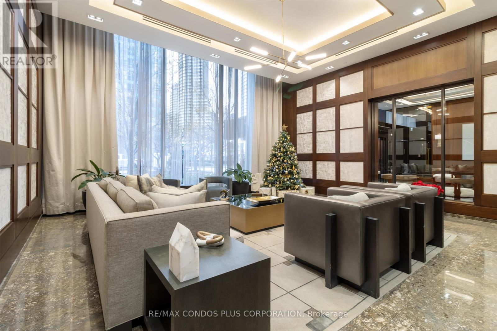 1318 - 55 Harbour Square, Toronto, Ontario  M5J 2L1 - Photo 3 - C12631490