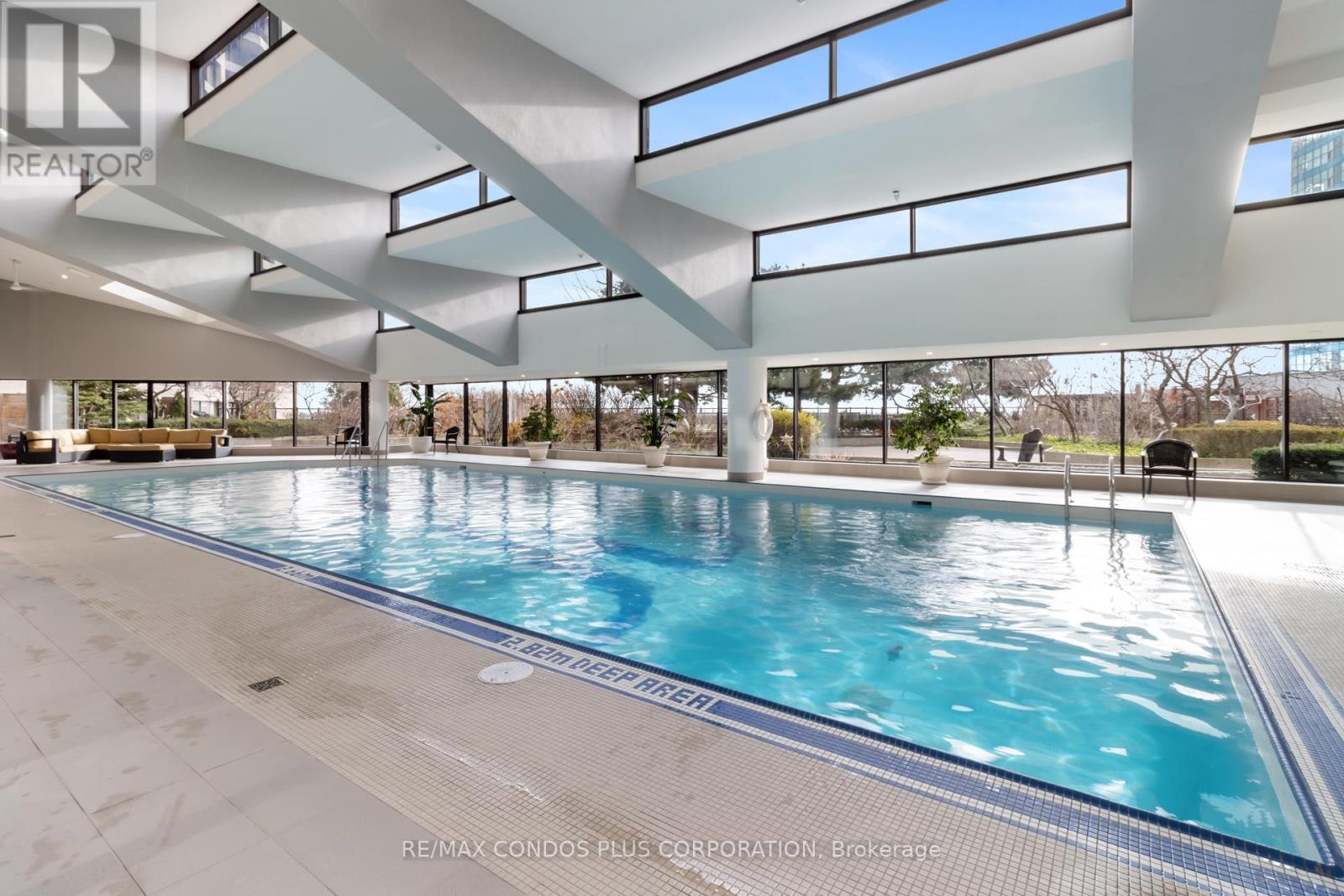 1318 - 55 Harbour Square, Toronto, Ontario  M5J 2L1 - Photo 37 - C12631490