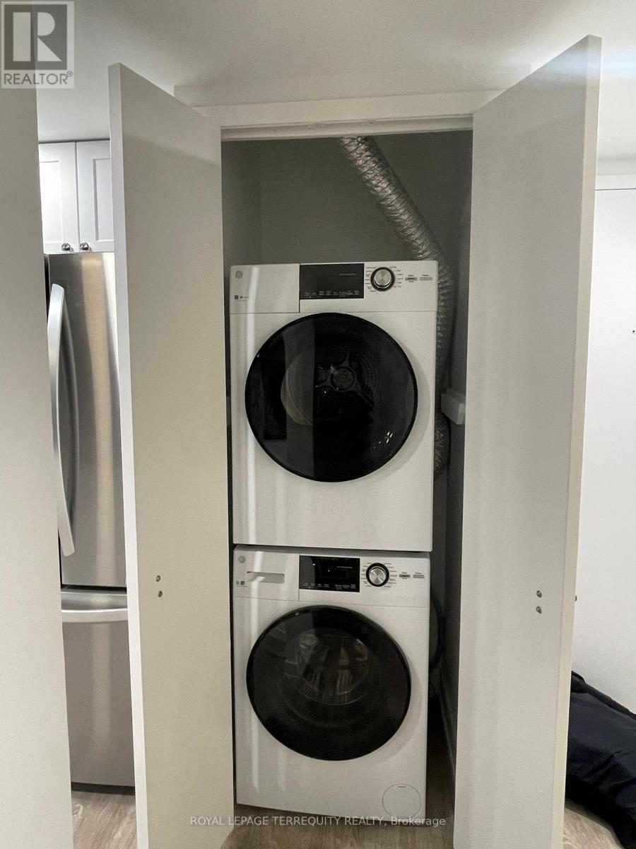 806 - 2091 Hurontario Street, Mississauga, Ontario  L5A 4E6 - Photo 16 - W12631494