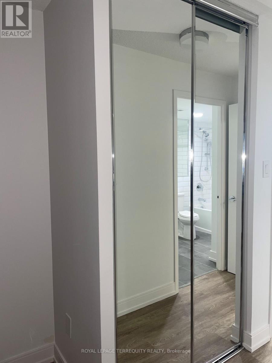 806 - 2091 Hurontario Street, Mississauga, Ontario  L5A 4E6 - Photo 23 - W12631494