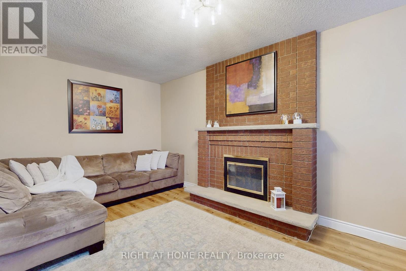 2737 Hammond Road, Mississauga, Ontario  L5K 2M5 - Photo 16 - W12631498