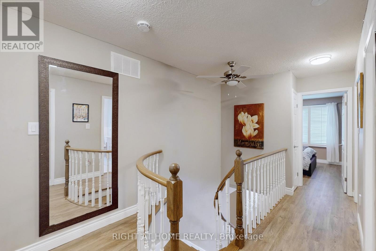 2737 Hammond Road, Mississauga, Ontario  L5K 2M5 - Photo 20 - W12631498