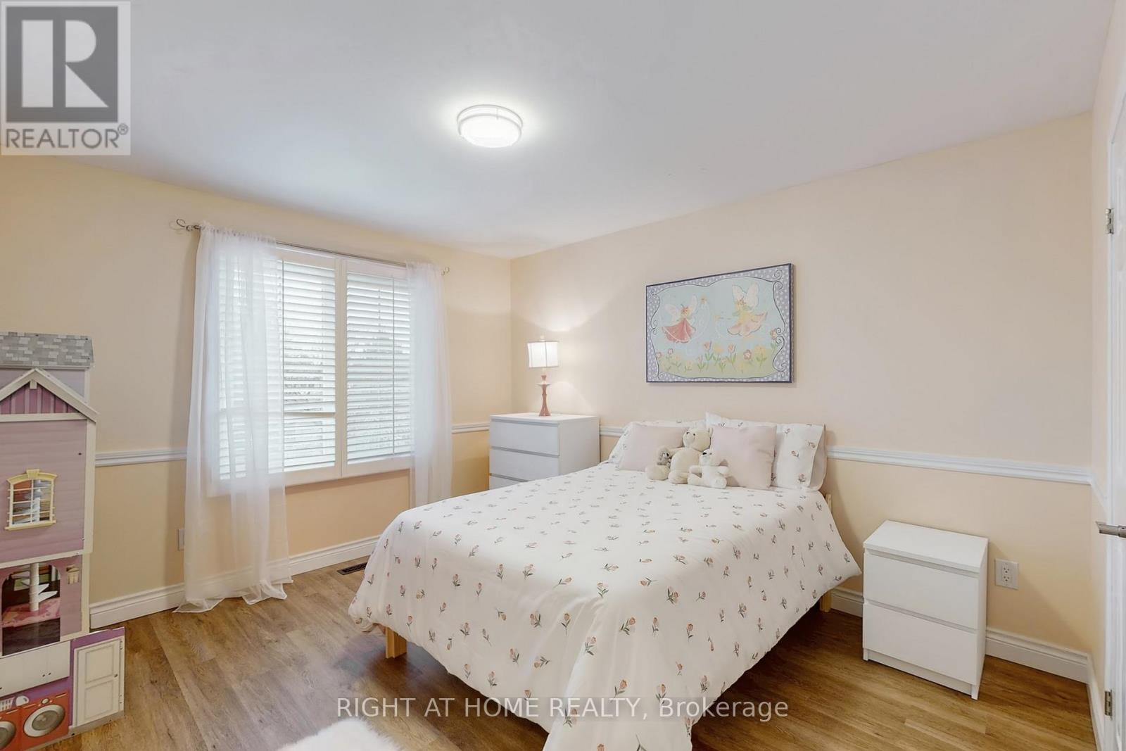 2737 Hammond Road, Mississauga, Ontario  L5K 2M5 - Photo 28 - W12631498