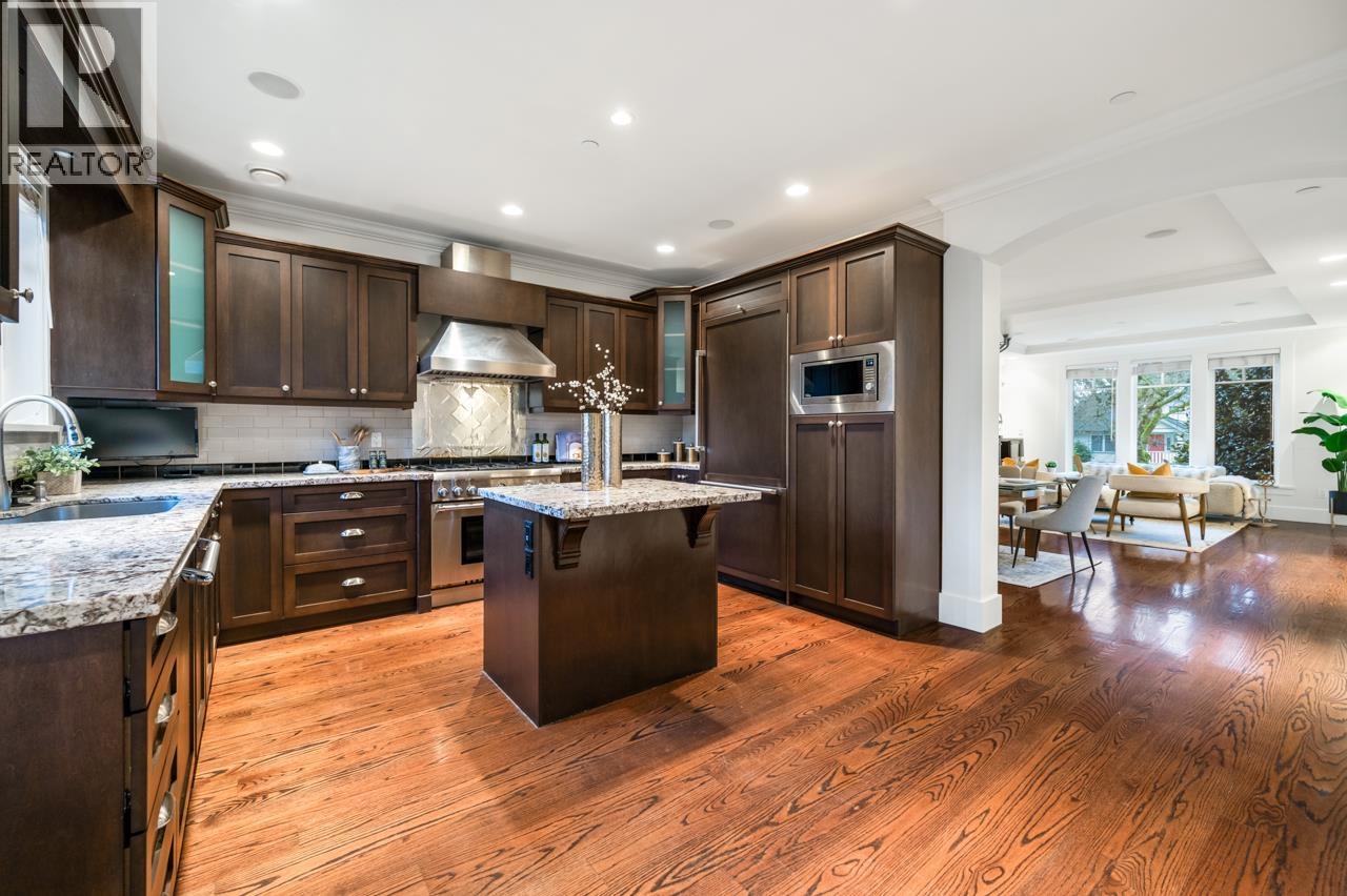 2031 W 45th Avenue, Vancouver, British Columbia  V6M 2H8 - Photo 10 - R3073569