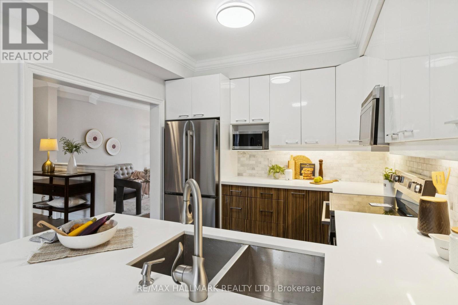 8 Mistywood Crescent, Vaughan, Ontario  L4J 9E5 - Photo 23 - N12604166