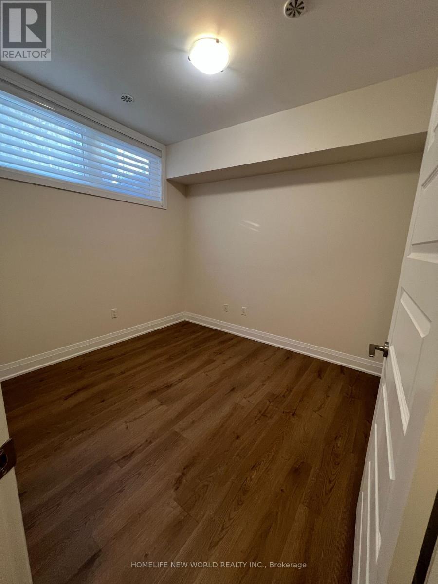 23 - 15 Eldora Avenue, Toronto (Newtonbrook West), Ontario  M2M 0B5 - Photo 9 - C12631518