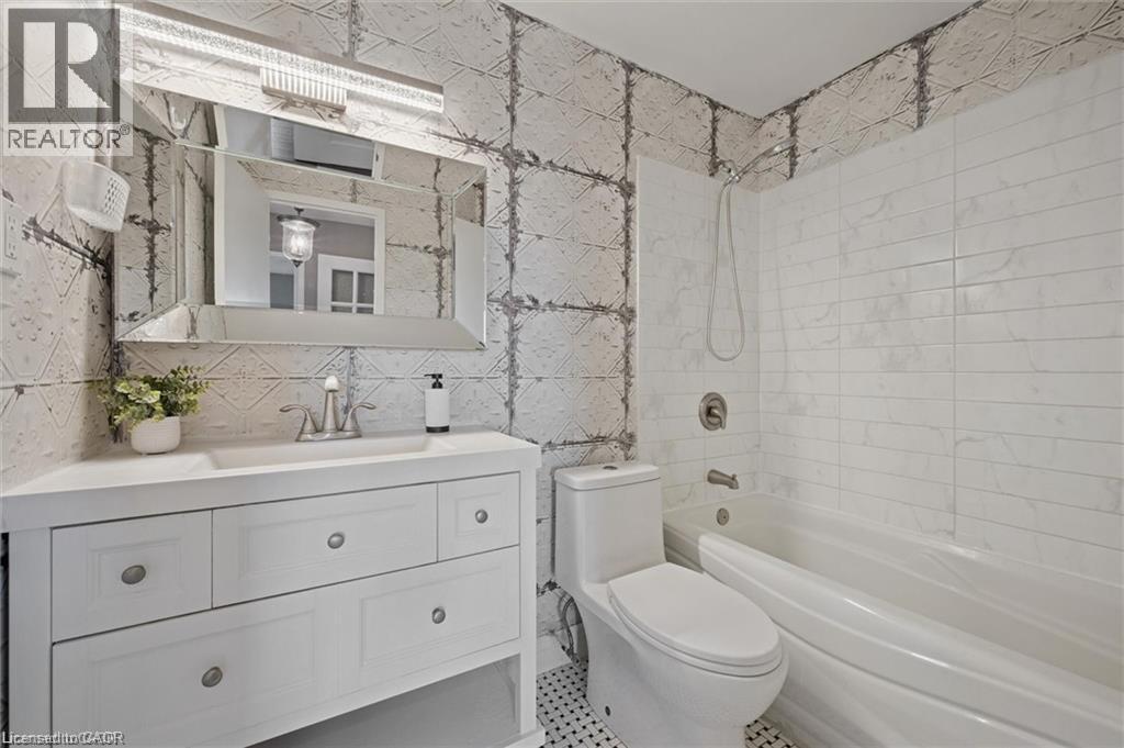 1100 Courtland Avenue E Unit# 710, Kitchener, Ontario  N2C 2H9 - Photo 20 - 40791412