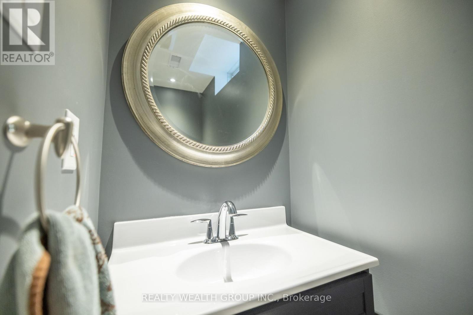 32 Rock Elm Court, Vaughan, Ontario  L6A 4C2 - Photo 29 - N12549264