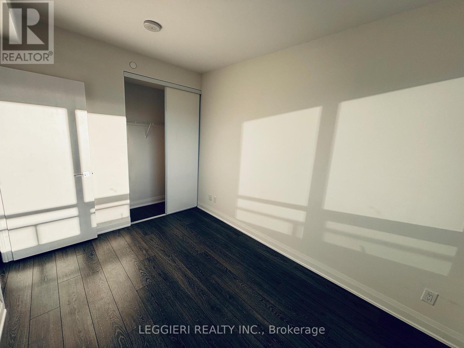 1404 - 36 Park Lawn Road, Toronto (Mimico), Ontario  M8V 0E5 - Photo 11 - W12631508