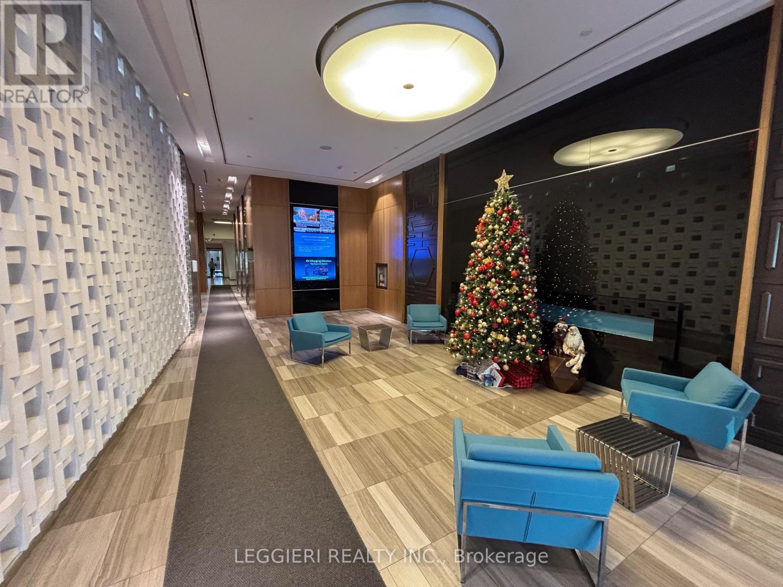 1404 - 36 Park Lawn Road, Toronto (Mimico), Ontario  M8V 0E5 - Photo 5 - W12631508