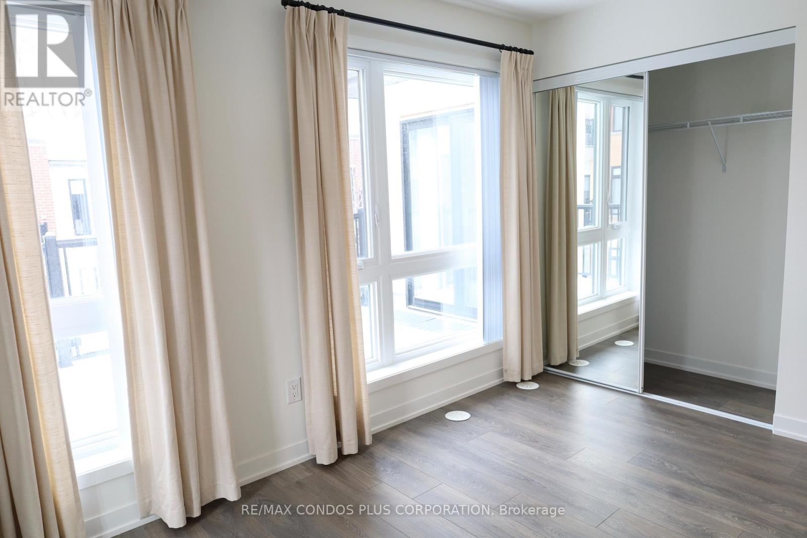 201 - 100 Canon Jackson Drive, Toronto, Ontario  M6M 0C1 - Photo 20 - W12631514