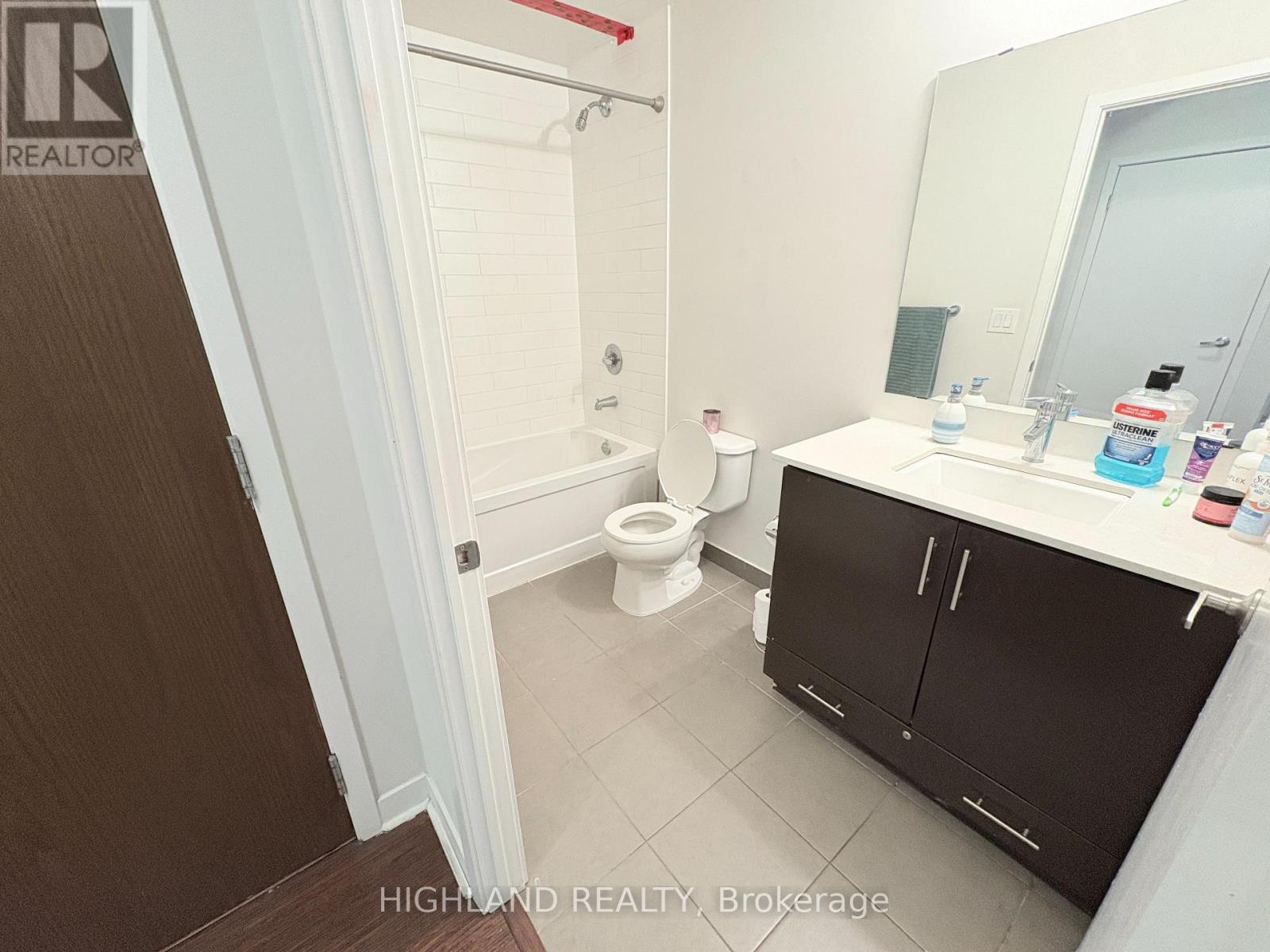 1906 - 365 Prince Of Wales Drive, Mississauga (City Centre), Ontario  L5B 0G6 - Photo 12 - W12631516