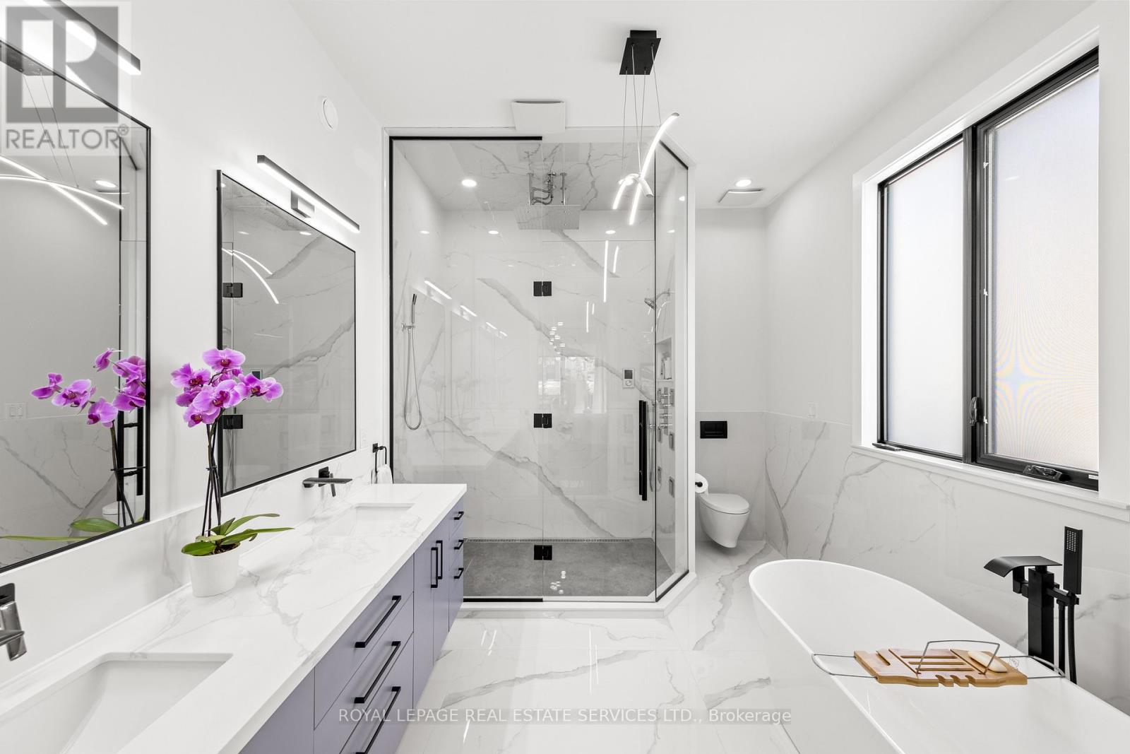 118 Barton Boulevard, Blue Mountains, Ontario  N0H 1J0 - Photo 14 - X12408274